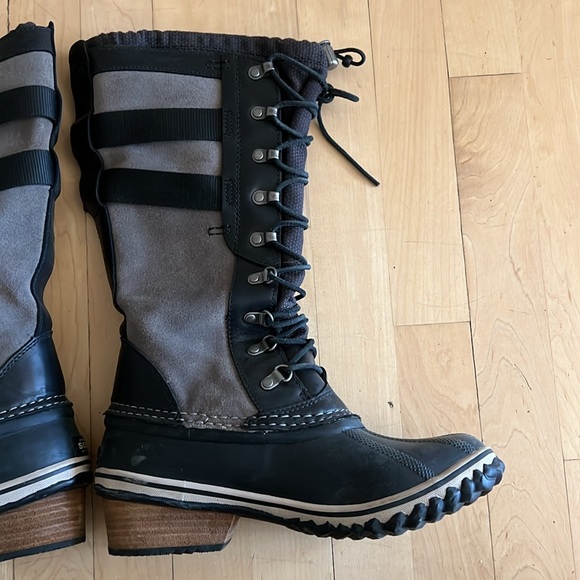 Sorel tall lace-up waterproof pull on boots brown size 9 - Picture 4 of 8